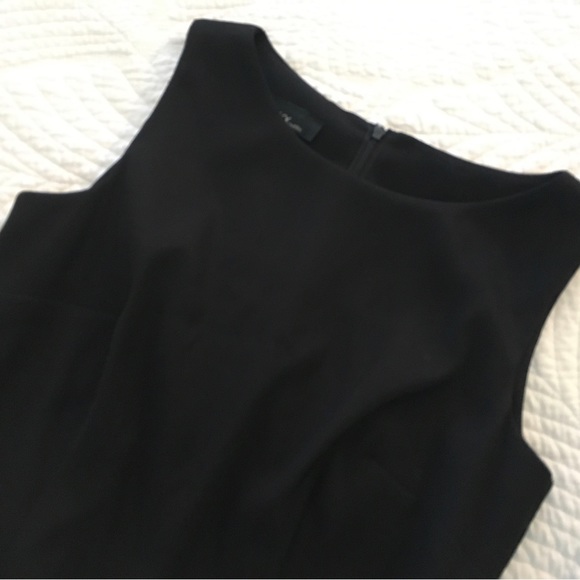 New Classic Little Black Dress - Picture 2 of 10